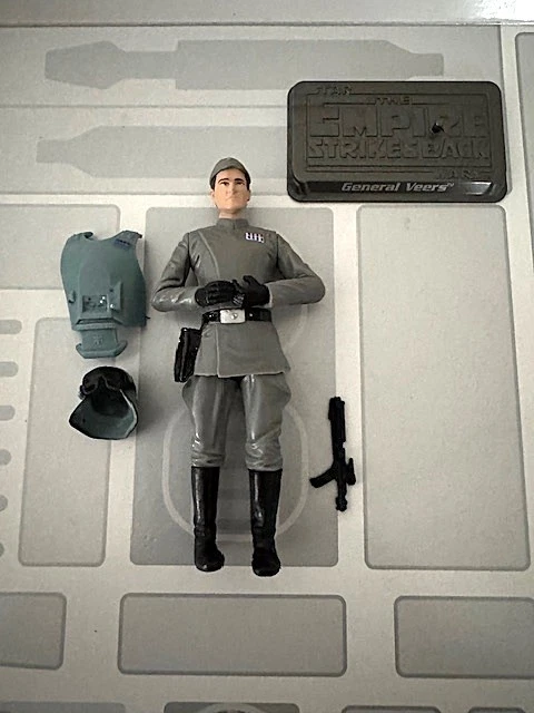 COLECCIÓN SAGA STAR WARS 2006 #7 GENERAL VEERS (SUELTA) Foto 1 de 1