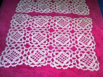 2 Sets de table " Frivolité " linge ancien . Dentelle de crochet fait main. - Photo 1/3