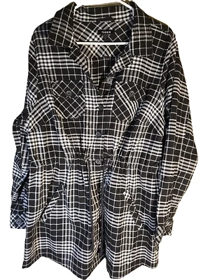 Torrid Women's Jacket 2X Black & White Plaid Drawstring Waist Shacket - Image 1 of 4