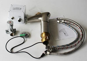 Gangang Led Sensore Automatico Freddo e Caldo Rubinetto (RU123N) - Foto 1 di 1