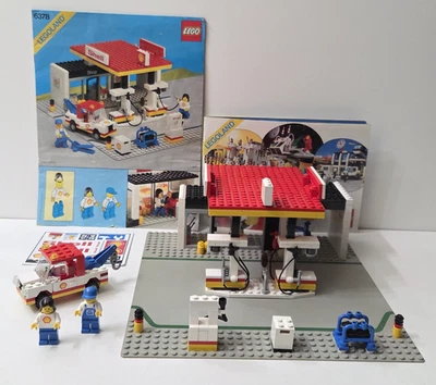 Vintage LEGO TOWN 6378 SHELL Service Station 100% Parts Complete w Manuals EUC! - Image 1 of 4