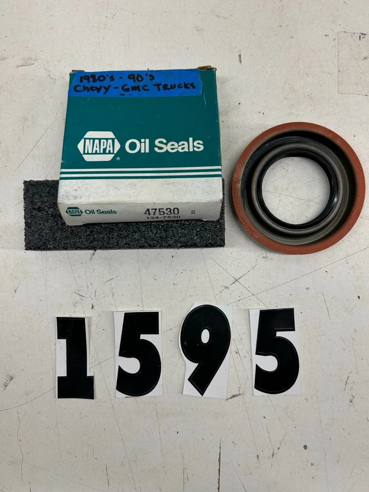 Napa Oil Seal #47530 134-7530 80-90s Chevy GMC - Image 1 of 2