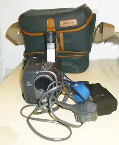 π Videocamera Sony ccd-trv70e Hi8 in custodia Miranda - Foto 1 di 10