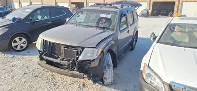 Nissan Pathfinder 2009 transmisión automática OEM 138 k millas - LKQ436358473 Foto 1 de 4