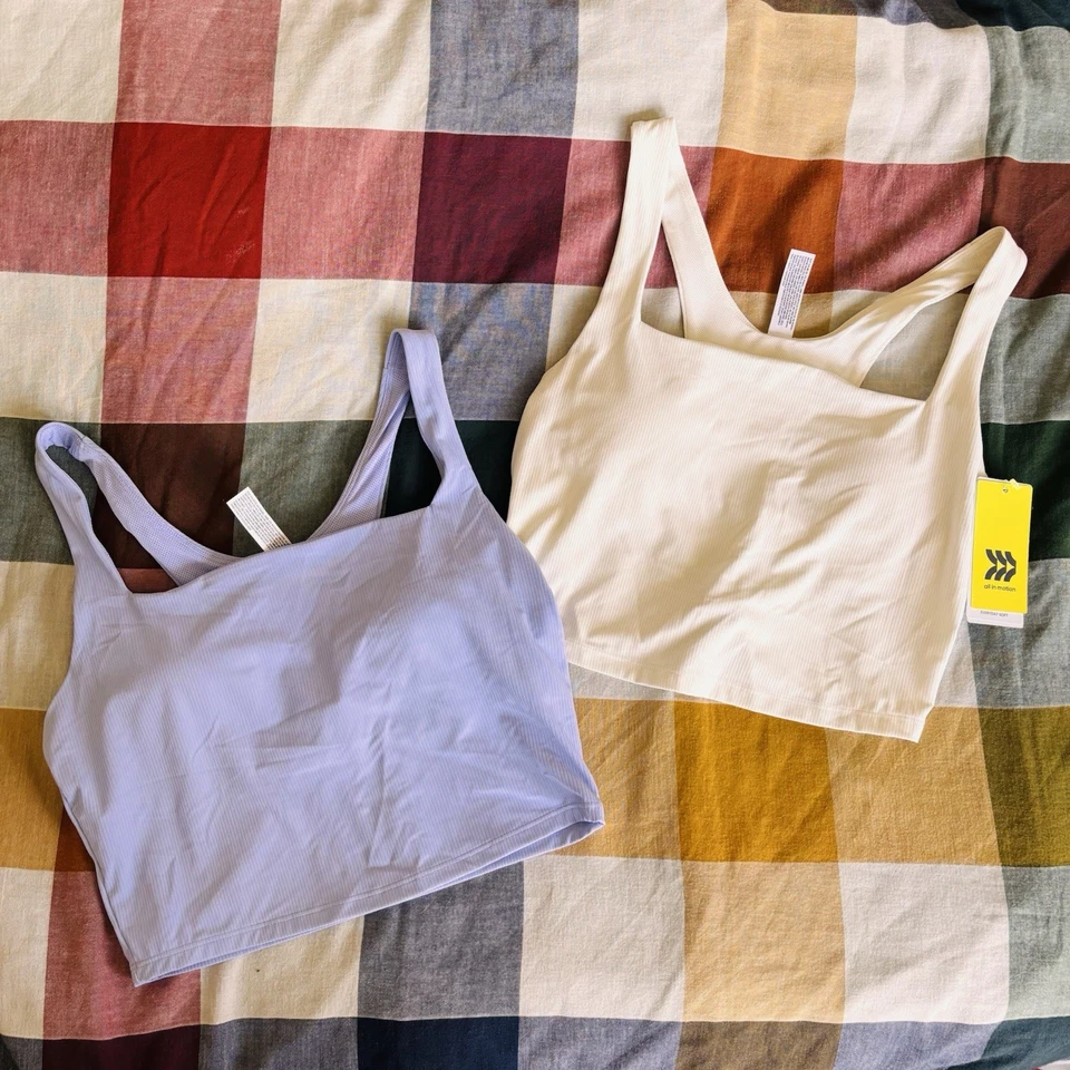 Nuevo con etiquetas y nuevo sin etiquetas Target Set de 2 sujetadores deportivos todo en movimiento Foto 1 de 4