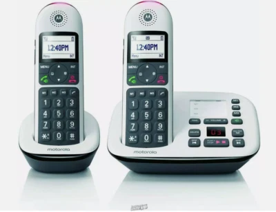 Motorola-Cordless Phone System Answering Machine 2 Handsets keypad backlight - Image 1 of 2