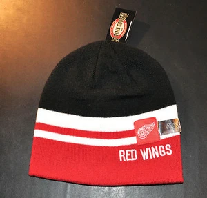 NWT Old Time Sports™ Hockey "DETROIT RED WINGS" Strips Knit Skull Cap Hat OSFA - Picture 1 of 1