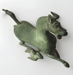 Bronze Flying Horse of Gansu – Han Dynasty Reproduction – 7.5” Sculpture-Statue - Bild 1 von 12