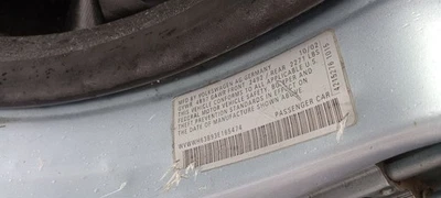 Used Driving Light fits: 2003 Volkswagen Passat Fog-Driving from VIN 050000 bump - Image 1 of 4