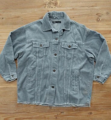 Jaqueta de veludo ZARA feminina tamanho XS azul pálido tamanho grande com botão bainha crua - Imagem 1 de 4