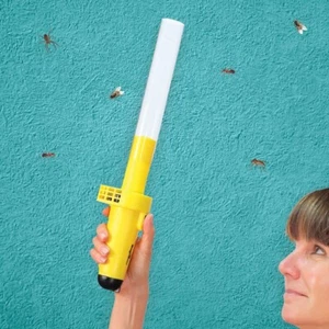 Easy Bug Catcher Vacuum (col) - Picture 1 of 1