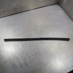 Kia Sportage MK3 SL 2010-2015 Driver/Right/OS Front Inner Weather Strip Seal - Picture 1 of 5