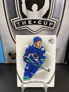 2021-22 SP Authentic #96 Elias Pettersson - Picture 1 of 1
