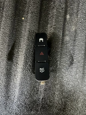 Ford Mustang 2010-2014 consola peligro maletero control tracción botón interruptor OEM Foto 1 de 4