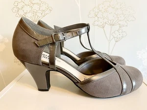 Good For The Sole Grey Suede Vintage Style Flapper Shoes Size 6 Wide Fit - Picture 1 of 11