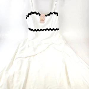 Women's XL White Summer Long Dress Flowy Maxi Dress Casual Sleeveless Spaghetti - Picture 1 of 6
