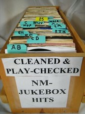 vinyl record Jukebox Rock NM- pop 70s/80s+ 45 rpm you select Cleaned & Plays