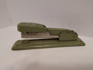 Vintage Swingline Stapler Green 8.25 Inches No. 1 Speedking - Picture 1 of 6