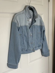 Abercrombie Kids Girls 9/10 Two Toned Light And Medium Wash Denim Jacket - Picture 1 of 7