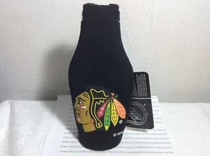 CHICAGO BLACKHAWKS BOTTLE COOLER New with tag Black W/Zipper One Sided Logo NHL - Picture 1 of 4