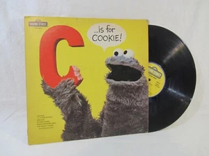 LP - Sesame Street C Is For Cookie, Cookie Monster (1974) CTW 22058, Baked Cake - Picture 1 of 3