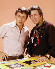 Bill Bixby and James Komack in The Courtship of Eddie's Father 16x20 Canvas