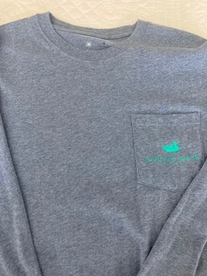 Camiseta azul claro manga larga Southern Marsh, mediana Foto 1 de 4