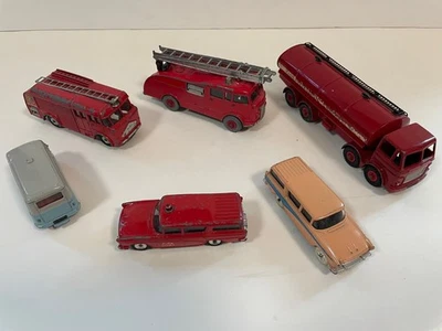 Coches y camionetas Dinky - modelos vintage Foto 1 de 4