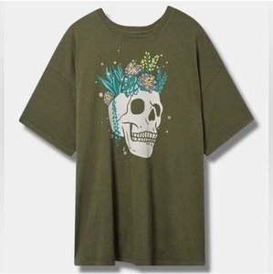 NUEVO CON ETIQUETAS Camiseta Torrid Para Mujer Calce Relajado Calavera Flor Gráfico Verde Ejército Talla 0/Grande - Imagen 1 de 6