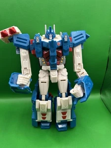 Transformers Generations Combiner Wars Leader Class ULTRA MAGNUS Good Condition - Picture 1 of 8