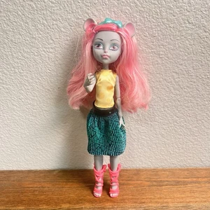 Muñeca Monster High Mouscedes King Boo York Frightseers 2014 - Imagen 1 de 8