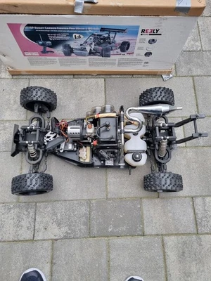 REELY CARBON FIGHTER 1:6 PRO 30cm, mit kompletten Zubehör NEUWERTIG OVP - Bild 1 von 4