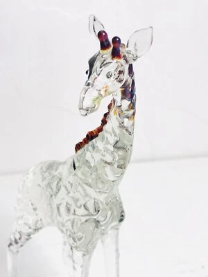 "Jirafa de vidrio artístico de estudio soplado a mano firmado sobre vidrio de tonos azules 7,25"" H X 4"" W" Foto 1 de 4