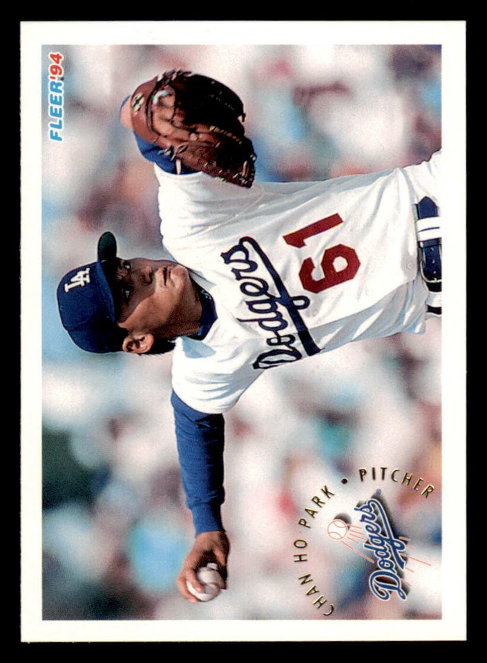 1994 Fleer Update #U151 Chan Ho Park RC - Image 1 of 2