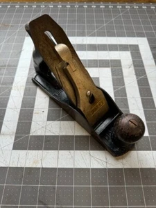 Antique Vintage Stanley No. 4  Smooth Woodworking Plane Type 19 - Picture 1 of 7