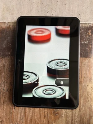 Amazon Kindle Fire 16GB X43760 - Image 1 of 3