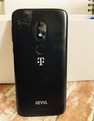 REVVLRY XT1952 4G LTE Android Smart Cell Phone 6" Locked To T-Mobile - Image 1 of 4
