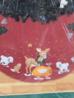Bucilla Christmas Tree Skirt 36" Round Felt Kit WOODLAND NATIVITY NEW Sealed - Image 1 of 4