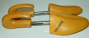 VTG FORMWELL Wooden Shoe Tree Shaper Form Germany size 6 7 - Picture 1 of 5