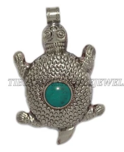 Turquoise pendant Turtle Pendant Animal Pendant Tibetan Pendant Nepalese Pendant - Picture 1 of 3