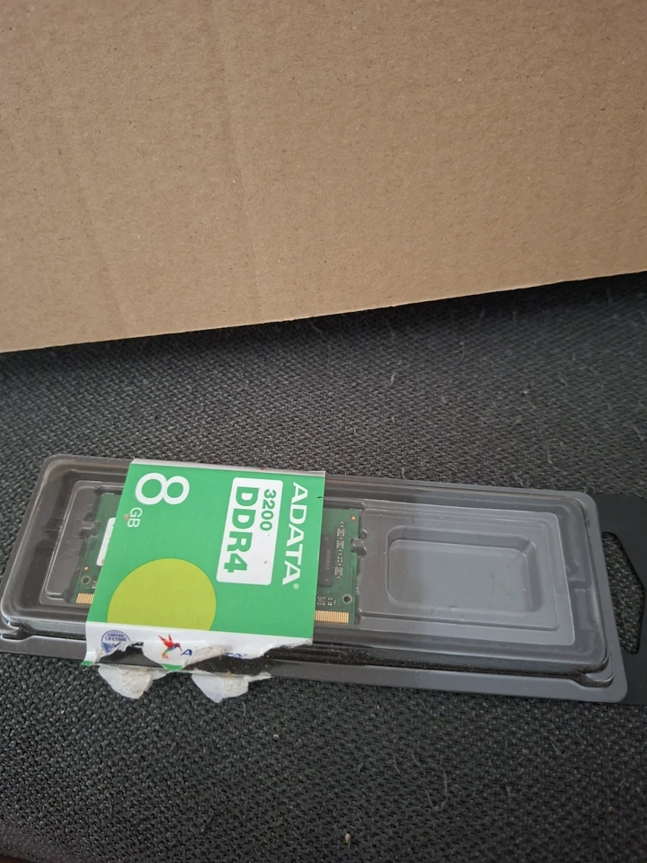 ADATA 8GB, DDR4, 3200MHz (PC4-25600), CL22, DIMM Memory - Image 1 of 3