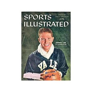 Johnny Lee Yale Autografato Firmato Gennaio 1957 Sports Illustrated (JSA COA) - Foto 1 di 3