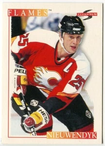 1995-96 Score #229 Joe Nieuwendyk Calgary Flames - Foto 1 di 2