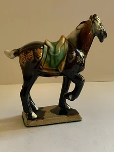 Vintage Chinese Tang Dynasty style porcelain horse with Sancai glaze - Picture 1 of 12