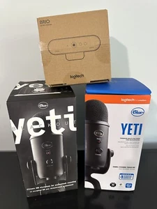 PAKIET - DWA niebieskie mikrofony Yeti (w pudełkach) i jedna kamera internetowa Brio 4K (w pudełku) - Zdjęcie 1 z 8