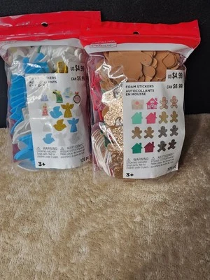 假日贴纸 2 件 120 件天使和姜饼男士/房屋 全新带盒 — 第 1/4 张图片