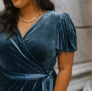 NWT Ivy City Blue Velvet Lillie Dress Size Small Faux Wrap Classy Whimsygoth - Picture 1 of 12