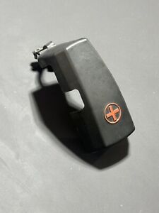 GENUINE TOYOTA TUNDRA LEXUS GS IS POSITIVE BATTERY TERMINAL COVER OEM 8282150470