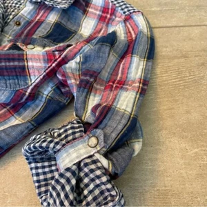 Love Stitch Girlfriend Snap Top Womens Sz Med Fits Small Plaid Gauzy 100% Cotton - Bild 1 von 12