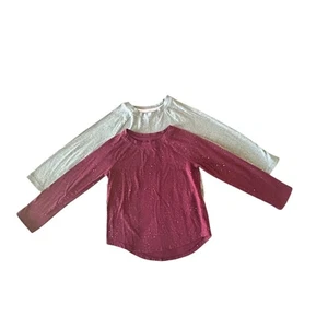 Paquete de dos camisas Cat & Jack brillo manga larga talla 4T y 5T top - Imagen 1 de 8